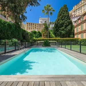 https://le-coq-intercontinental-2-parking-swimming-poll.fr-provencehotel.com
