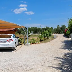 Apartment Visnjic, Sukošan